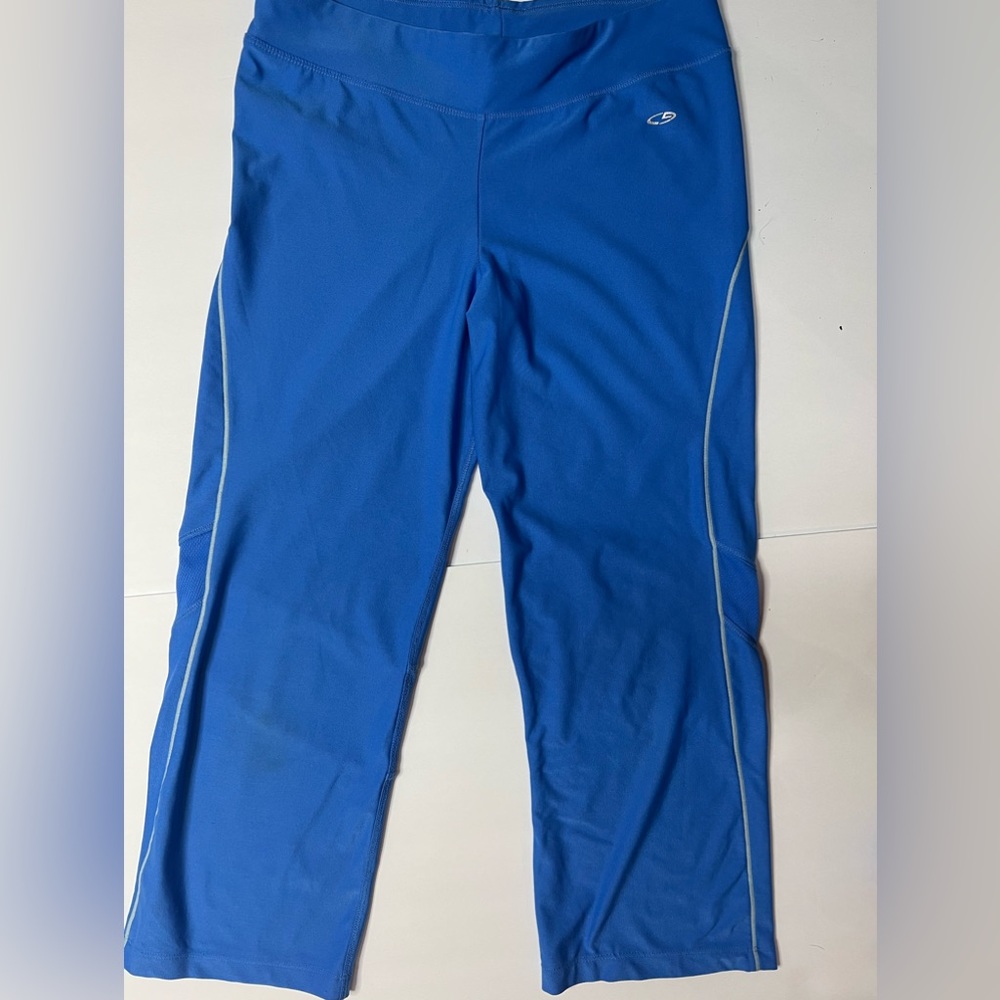 Champion Women’s athletic leggings Size XL